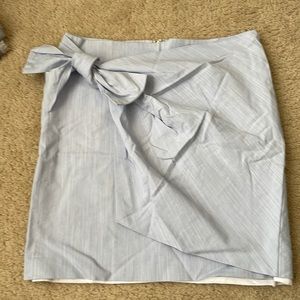 Loft faux front tie skirt